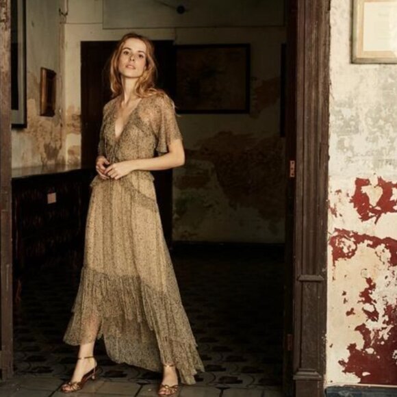 Doen Dresses & Skirts - DOEN Antoinette Dress in Chamomile Garden Bloom (size M)